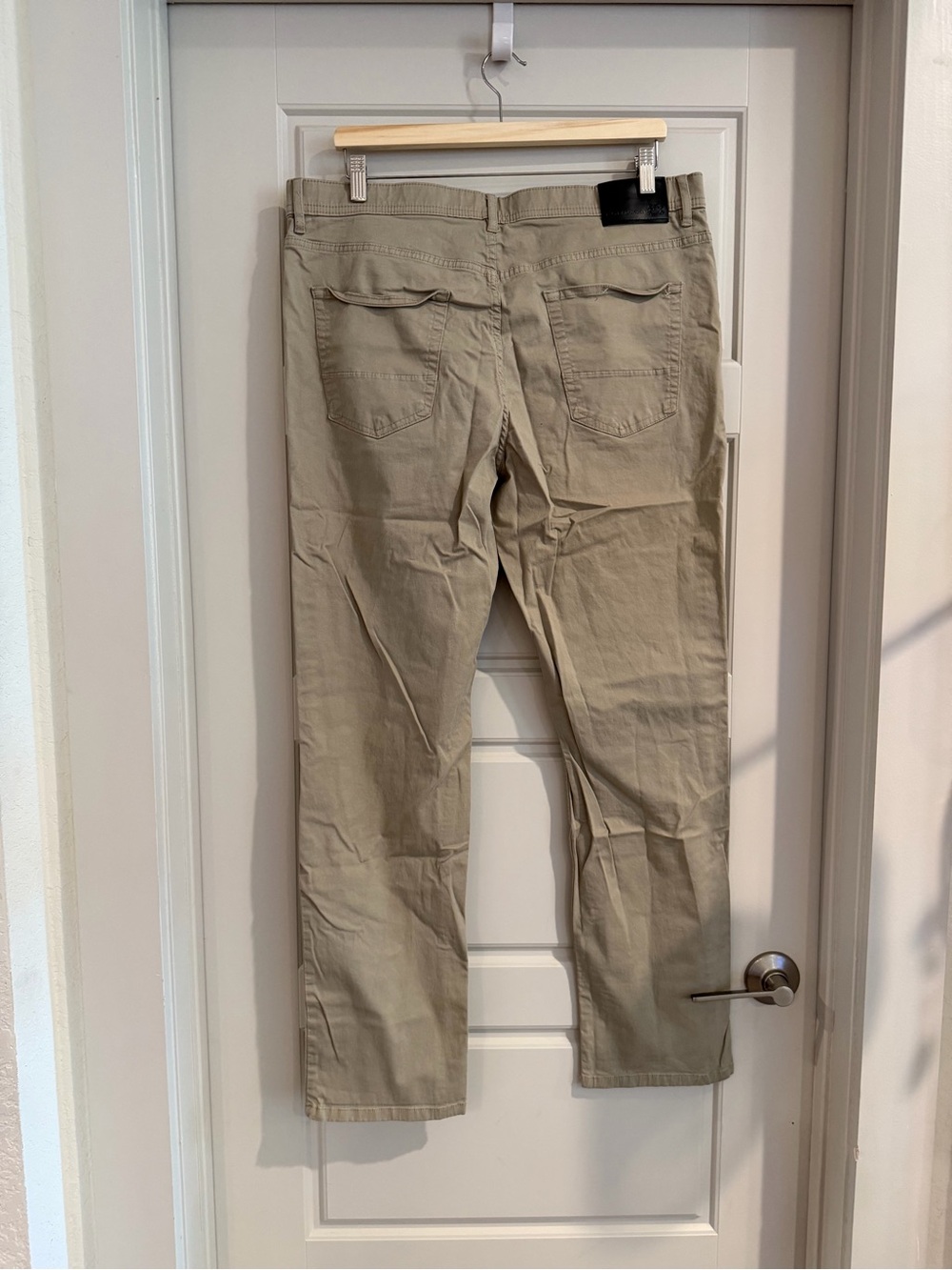 English Laundry Khaki Stretch Straight-Leg Pants Size 36 - Picture 3 of 9